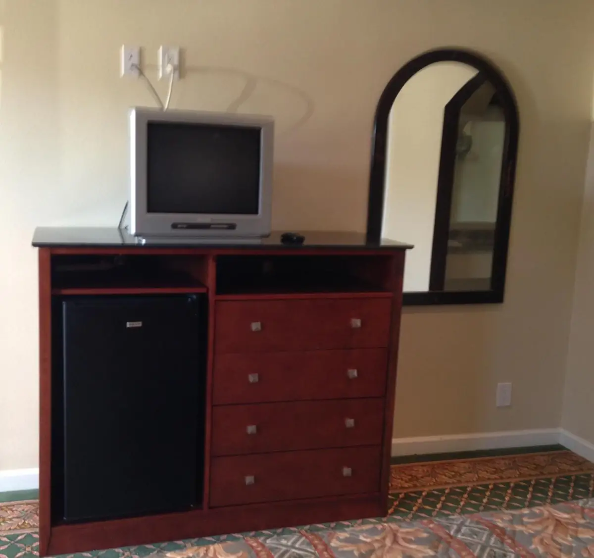 Economy Inn 5